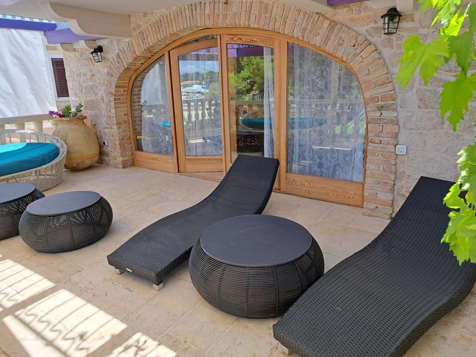 Jardin Kapetanova Kuca Apartment Veli Iz Bagian luar foto