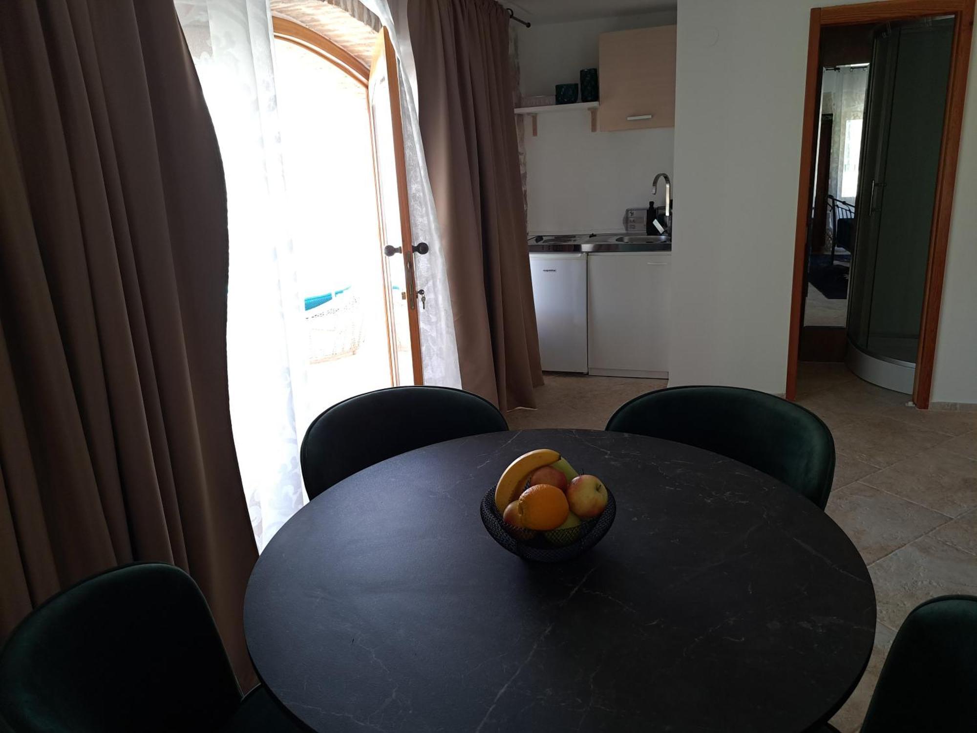 Jardin Kapetanova Kuca Apartment Veli Iz Bagian luar foto